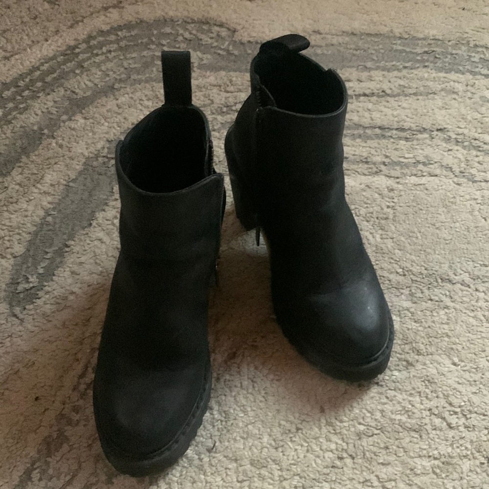 Gently worn